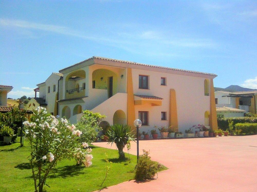 Case Vacanze San Silvestro Budoni Ngoại thất bức ảnh